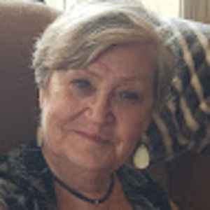 Meet your Posher, Janet